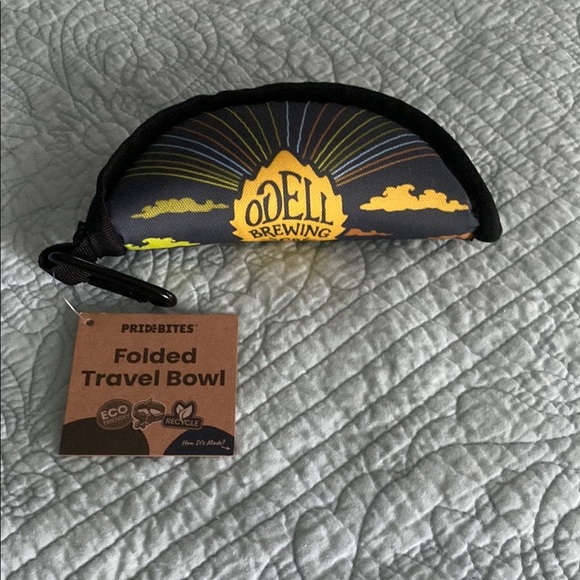 Odell Folded Travel Dog Bowl - Black and Yellow - Picture 1 of 3